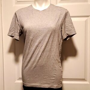 H & M Slim Fit Women's Crew Neck Gray T-Shirt - Size Medium
